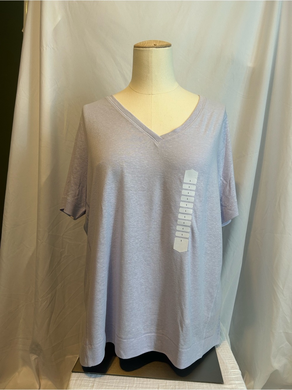 Duluth Trading Co Lavender V-Neck Short Sleeve Tee